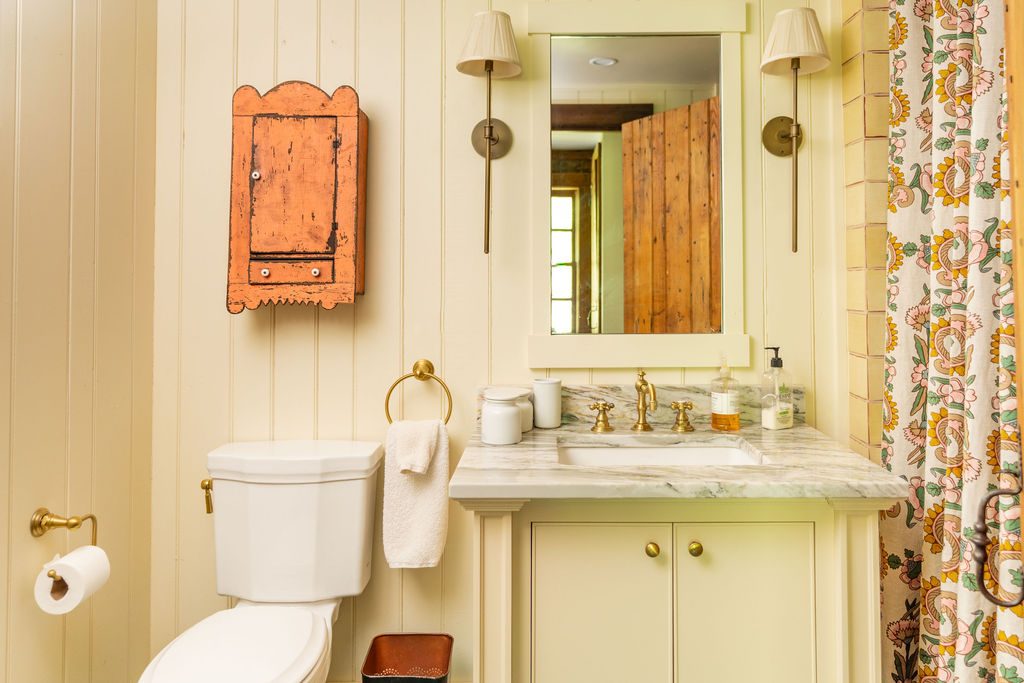 Cabin Bathroom